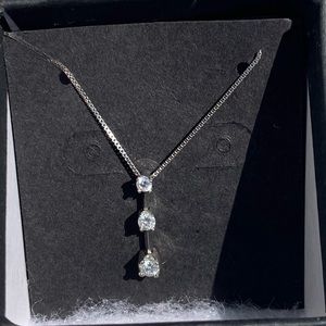 Three stone diamond necklace